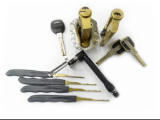Set of combs for semicircular Chinese locks No. 2