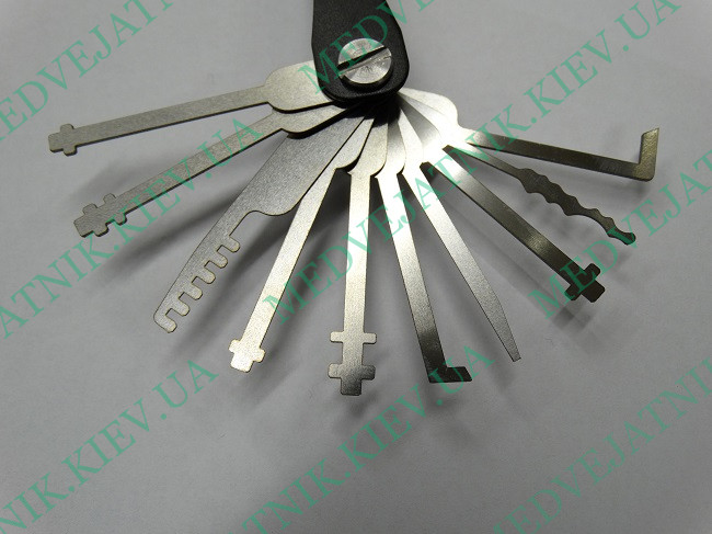 Locksmith Keychain foldable Lock Picks  Locksmiths tools 3