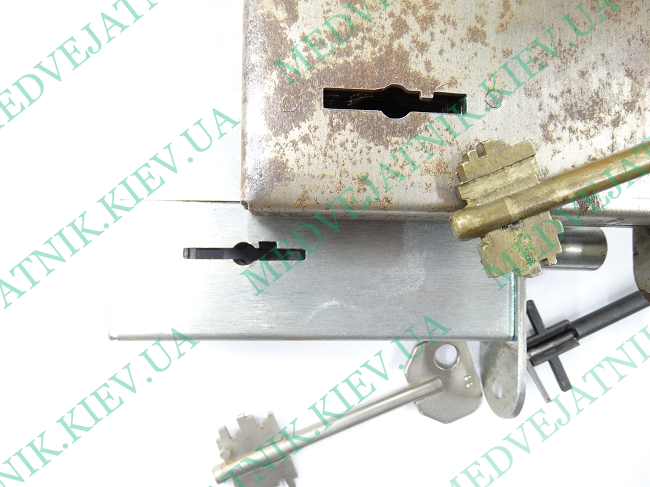lockpicking.tools
