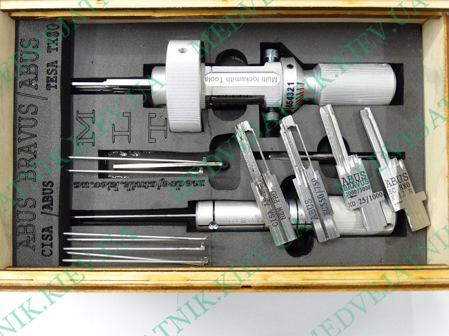 Locksmith tool