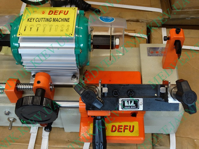 Locksmith tool