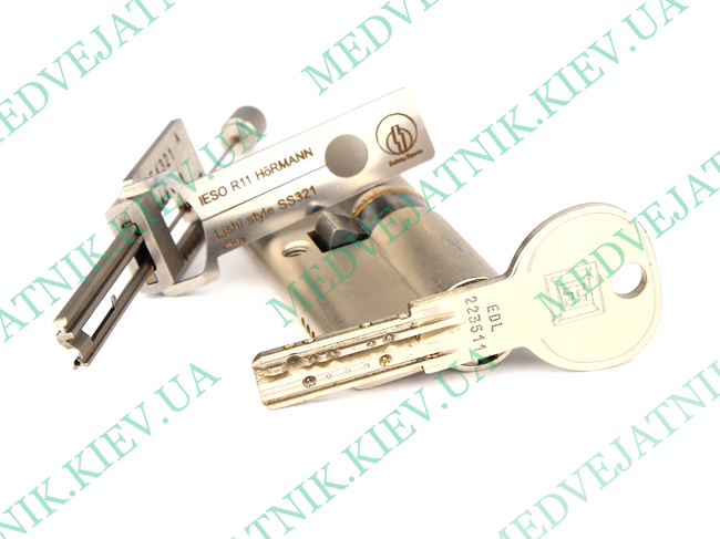 lockpicking.tools