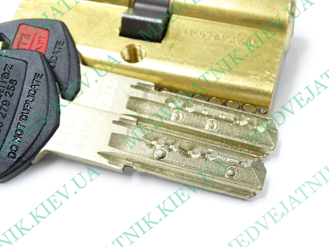 lockpicking.tools