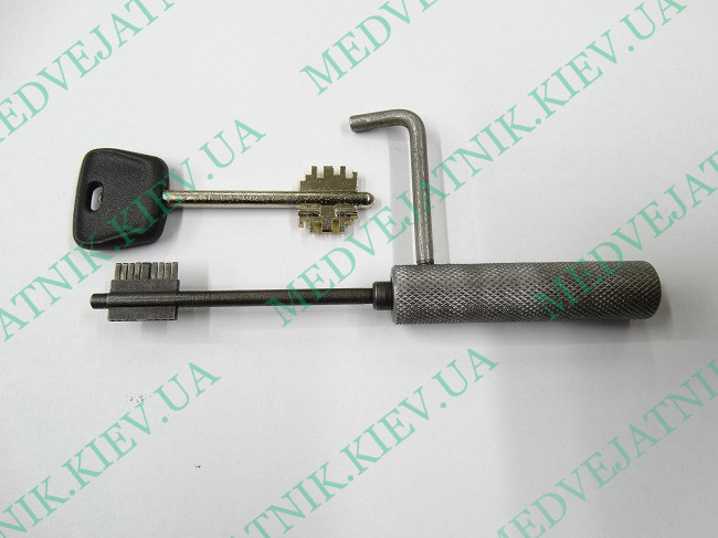 GAM&MEG 4+4 Yerevan magic key (Armenia) Locksmiths tools 1