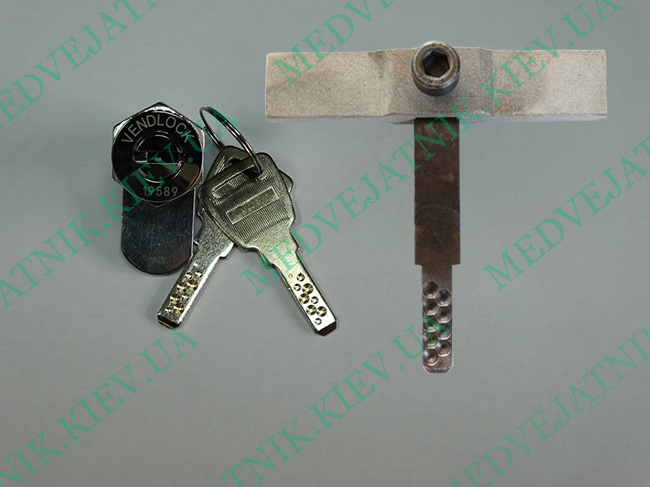 Locksmith tools