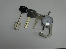 Locksmith key heights Measurer
